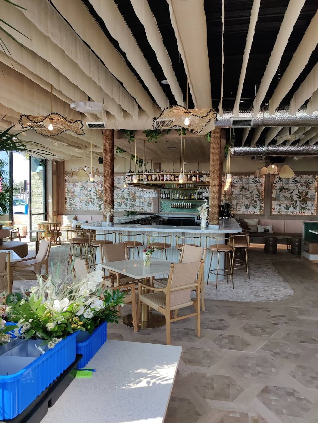 Waverly | restaurant | 2005 San Elijo Ave, Cardiff, CA 92007, USA | 7602301682 OR +1 760-230-1682