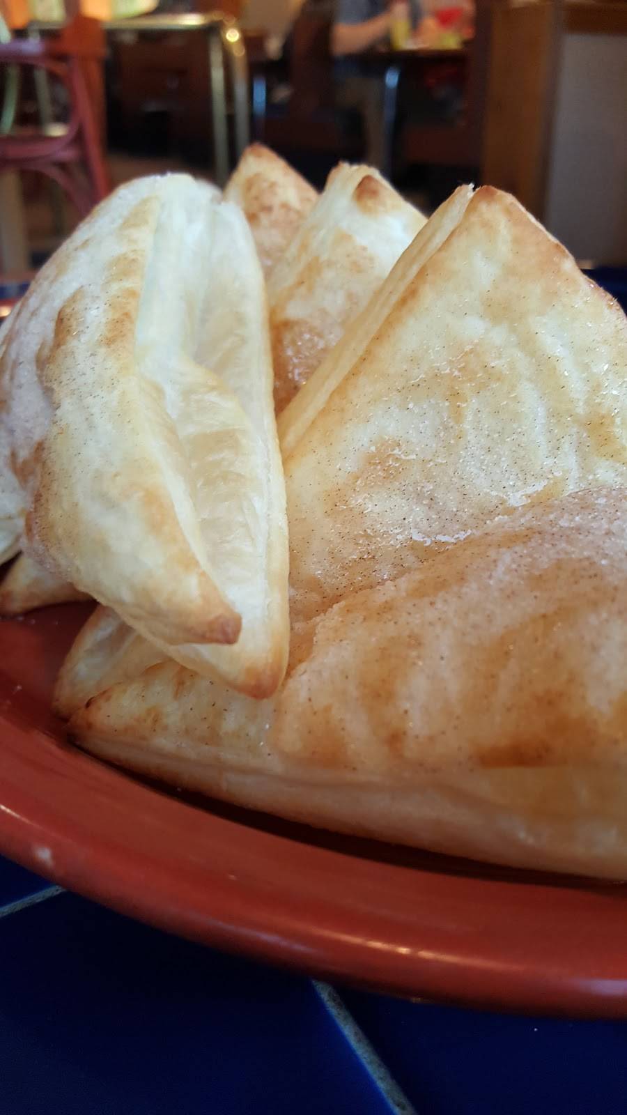 Fernandos | restaurant | 380 N 114th St, Omaha, NE 68154, USA | 4023305707 OR +1 402-330-5707