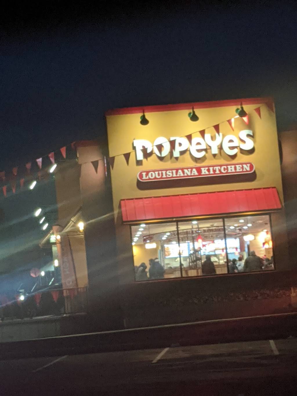 Popeyes Louisiana Kitchen | restaurant | 3379 Crompond Rd, Yorktown Heights, NY 10598, USA | 9142194030 OR +1 914-219-4030