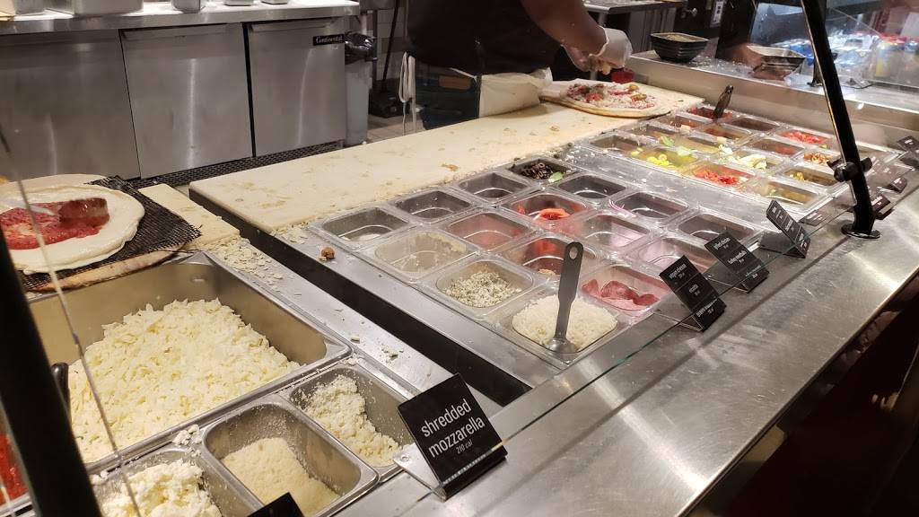 Blaze Pizza | meal takeaway | 65 NJ-4, Paramus, NJ 07652, USA | 2012443495 OR +1 201-244-3495