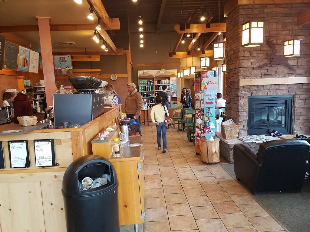 Caribou Coffee | cafe | 720 Main St Suite 100, Mendota Heights, MN 55118, USA | 6519947052 OR +1 651-994-7052