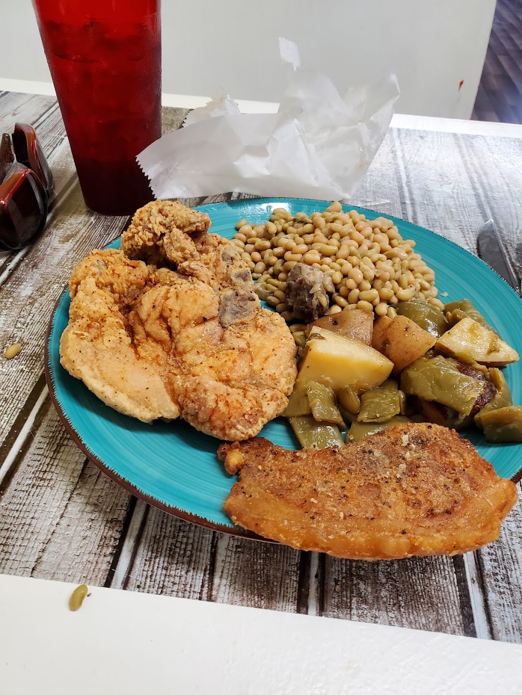 Hadleys Kitchen | restaurant | 212 N Broadway St # B, Ashford, AL 36312, USA | 2294030648 OR +1 229-403-0648