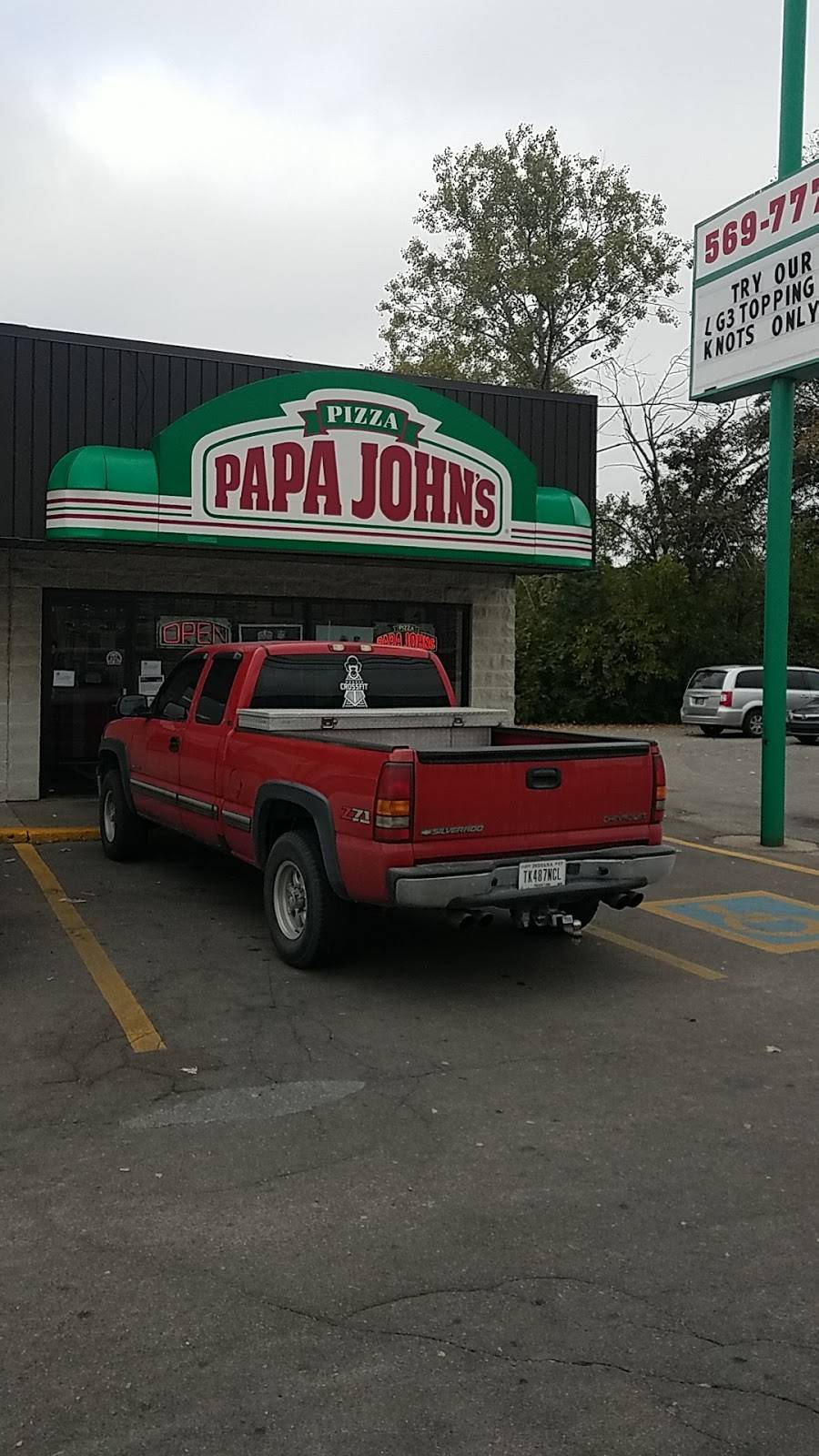 Papa Johns Pizza | restaurant | 1308 N Cass St, Wabash, IN 46992, USA | 2605697777 OR +1 260-569-7777