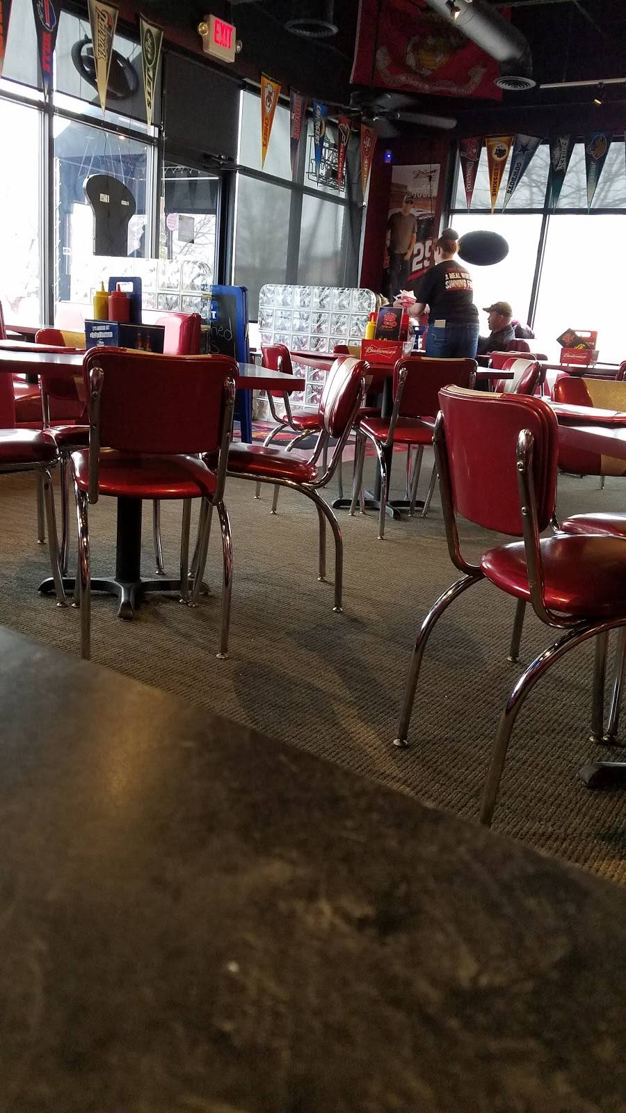 Sinful Burger Sports Grill | restaurant | 4072, 4005 Twin Creek Dr #101, Bellevue, NE 68123, USA | 4029338727 OR +1 402-933-8727