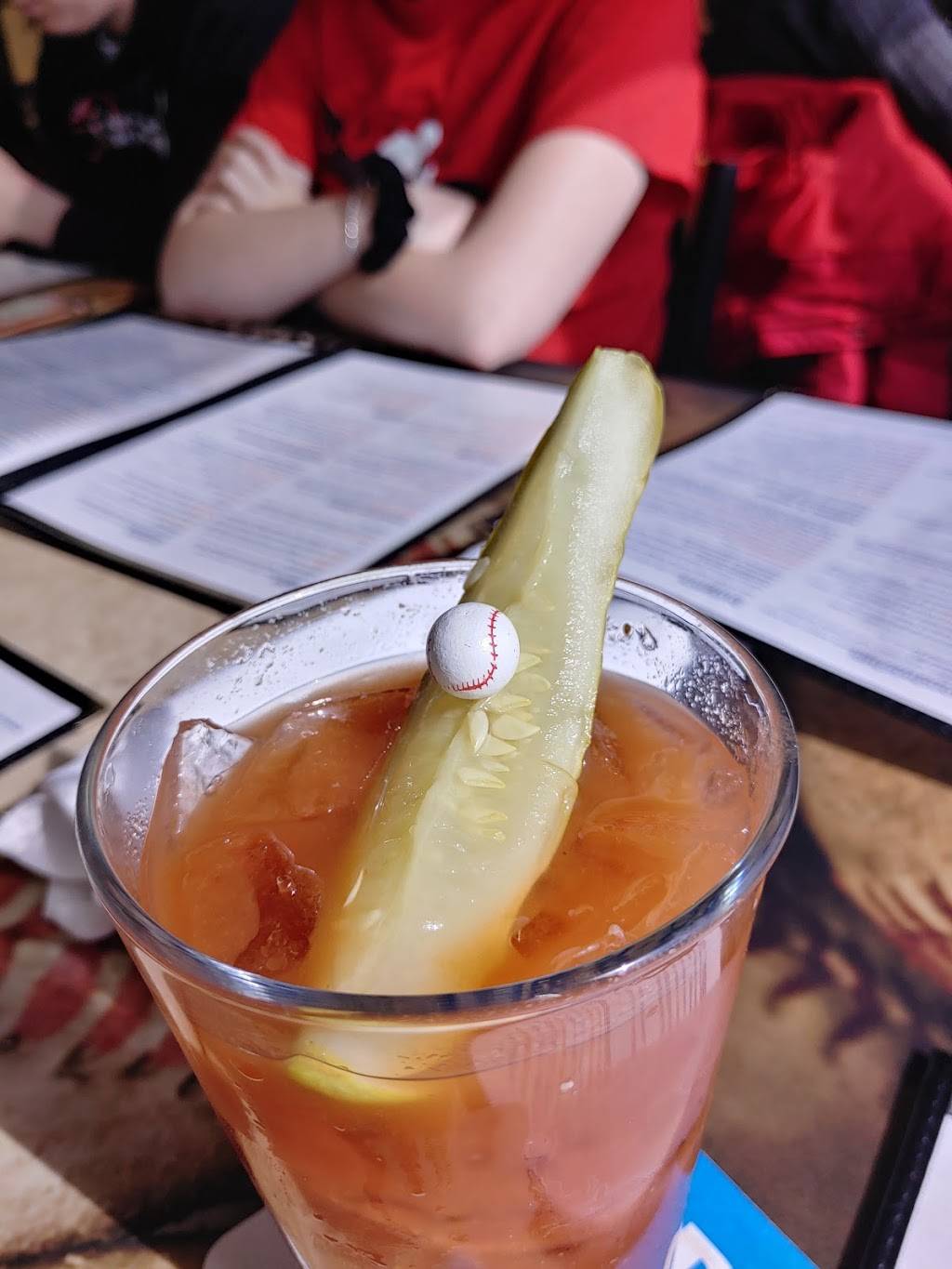 Cub Club Restaurant | restaurant | 1 Line Dr, Des Moines, IA 50309, USA | 5152802656 OR +1 515-280-2656