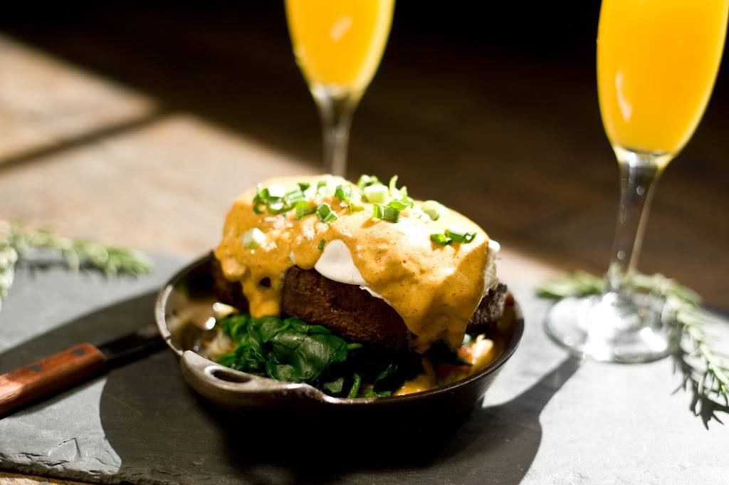 The Federal Long Beach | restaurant | 102 Pine Ave, Long Beach, CA 90802, USA | 5624352000 OR +1 562-435-2000