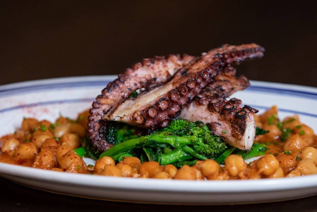 Stove and Tap | restaurant | 245 Lancaster Ave, Malvern, PA 19355, USA | 4844508890 OR +1 484-450-8890