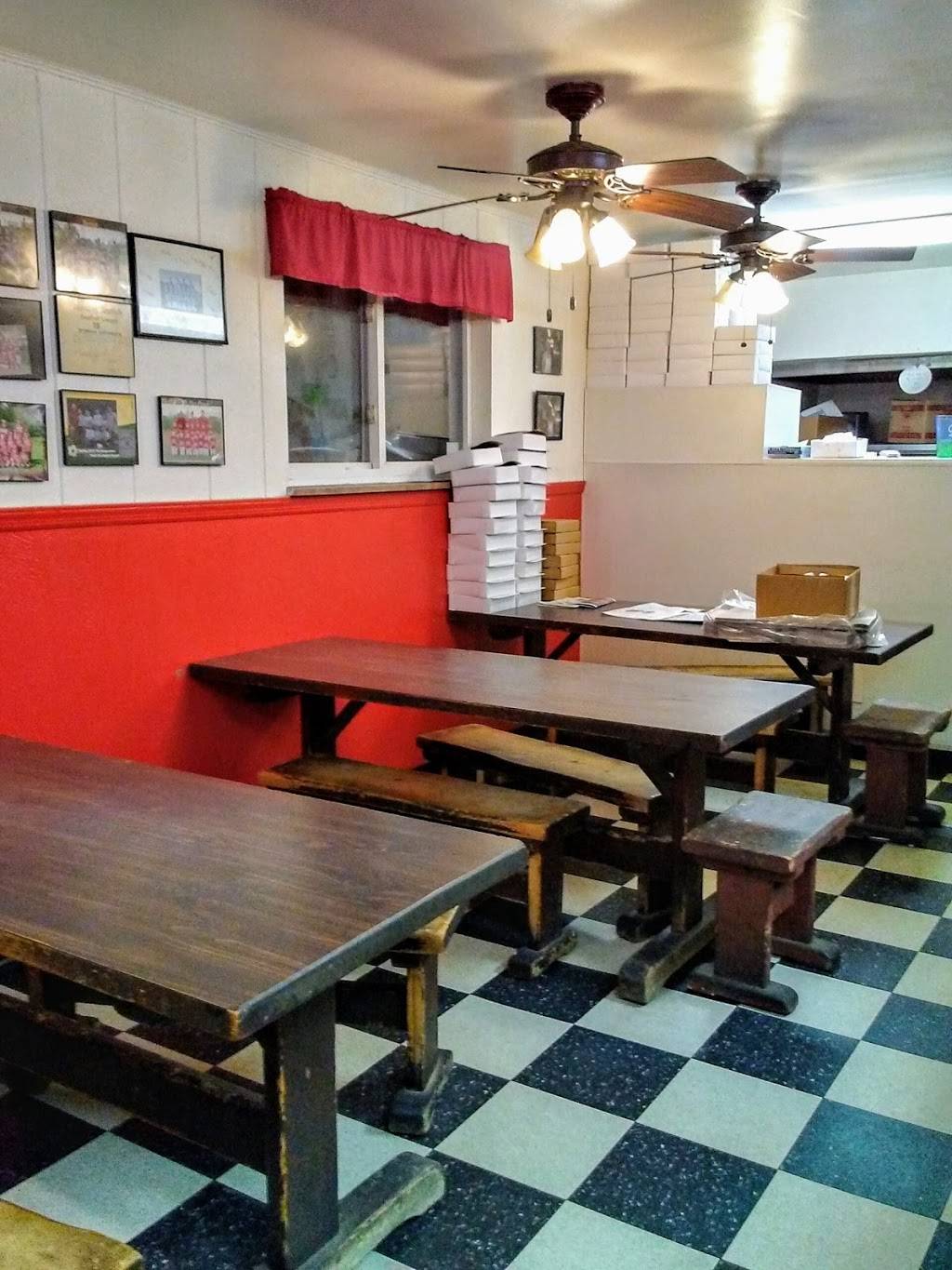 Angilos Pizza | restaurant | 2649 Robertson Ave, Cincinnati, OH 45212, USA | 5136314300 OR +1 513-631-4300