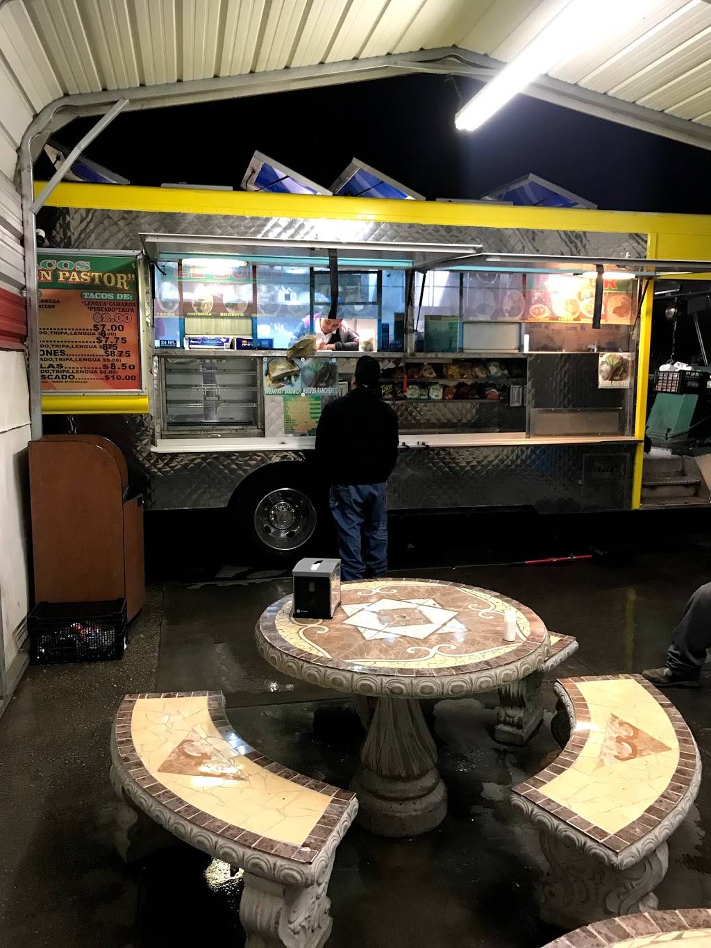 El Buen Pastor | restaurant | 8247 Kimber Ave, Bakersfield, CA 93307, USA | 6617477770 OR +1 661-747-7770