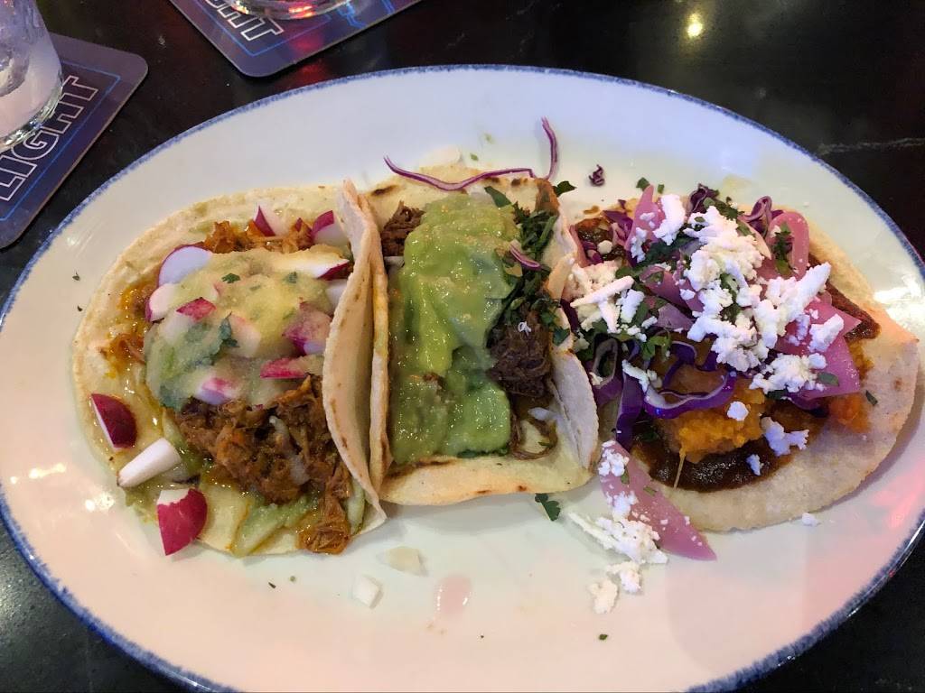 La Una Cantina | restaurant | 254 N Walnut St, Bloomington, IN 47404, USA | 8122877458 OR +1 812-287-7458