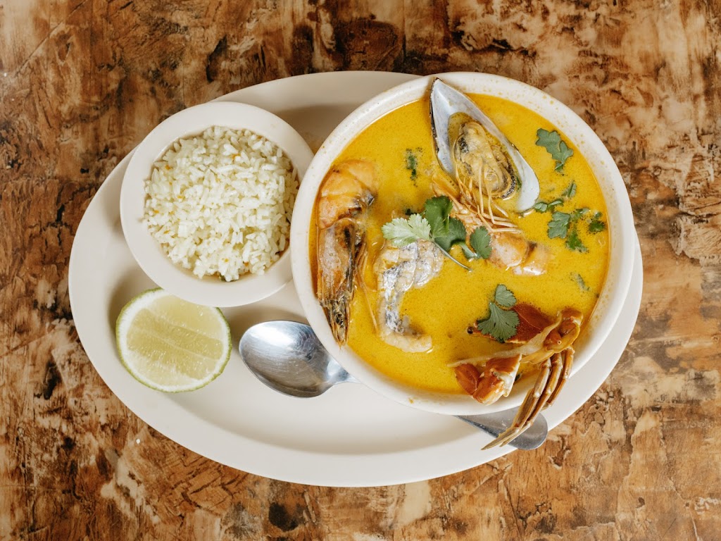 Reinas Restaurant #3 | restaurant | 12792 Veterans Memorial Dr, Houston, TX 77014, USA | 2818365223 OR +1 281-836-5223