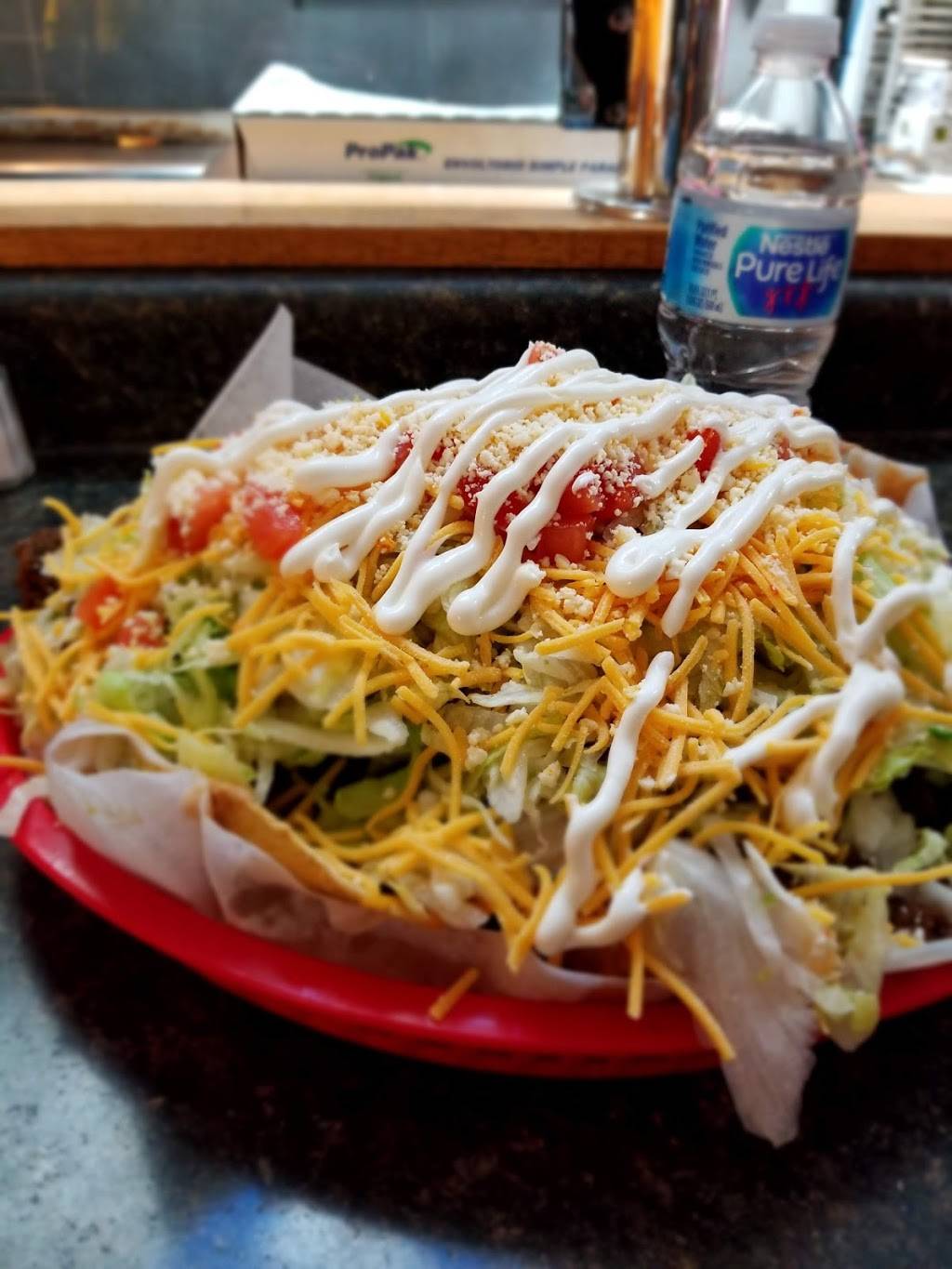 Los Primos Mexican Grill | restaurant | 1143 E Locust St, Davenport, IA 52803, USA | 5634241111 OR +1 563-424-1111