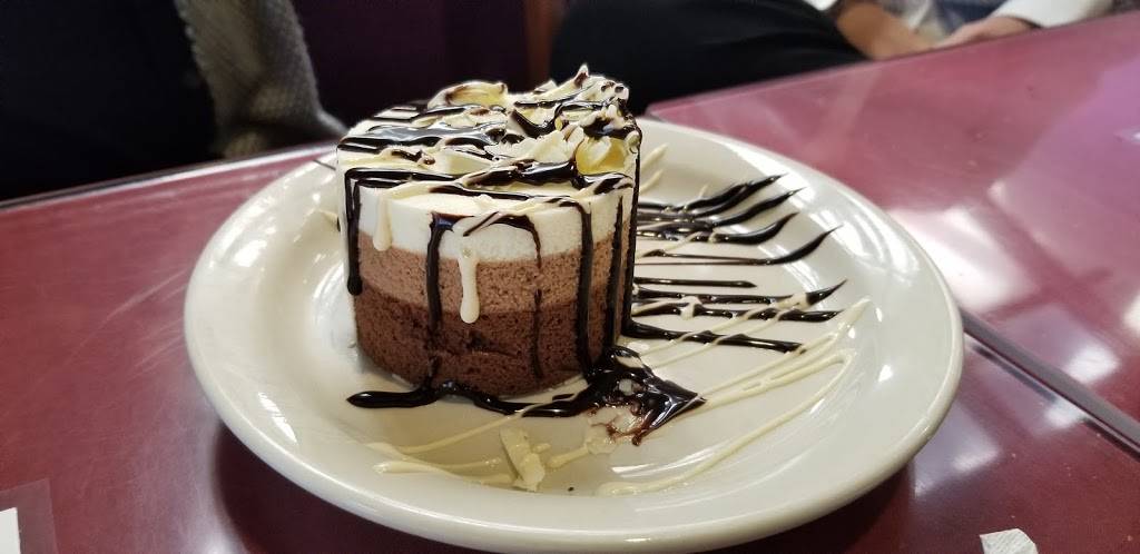 Lorenzos Italian Restaurant | meal delivery | 1753 E University Ave, Las Cruces, NM 88001, USA | 5755213505 OR +1 575-521-3505