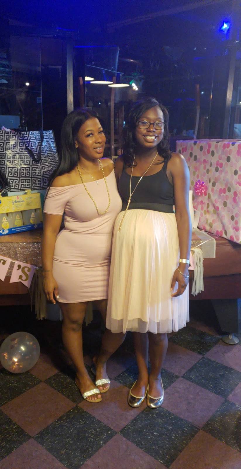 Brownstone Coffee Lounge & Liquor Bar | restaurant | 7733 Reading Rd, Cincinnati, OH 45237, USA | 5134851958 OR +1 513-485-1958