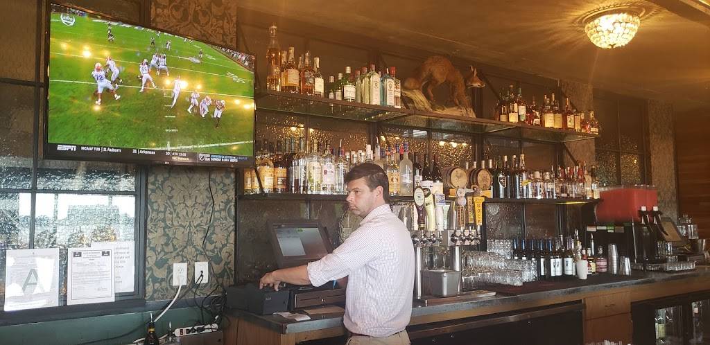 The Coop | restaurant | 400 N Lamar Blvd, Oxford, MS 38655, USA | 6622343031 OR +1 662-234-3031