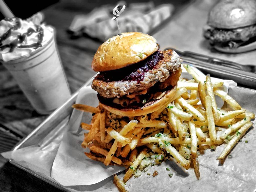 Hopdoddy Burger Bar | restaurant | 4444 Westheimer Rd Ste H100, Houston, TX 77027, USA | 7132272337 OR +1 713-227-2337