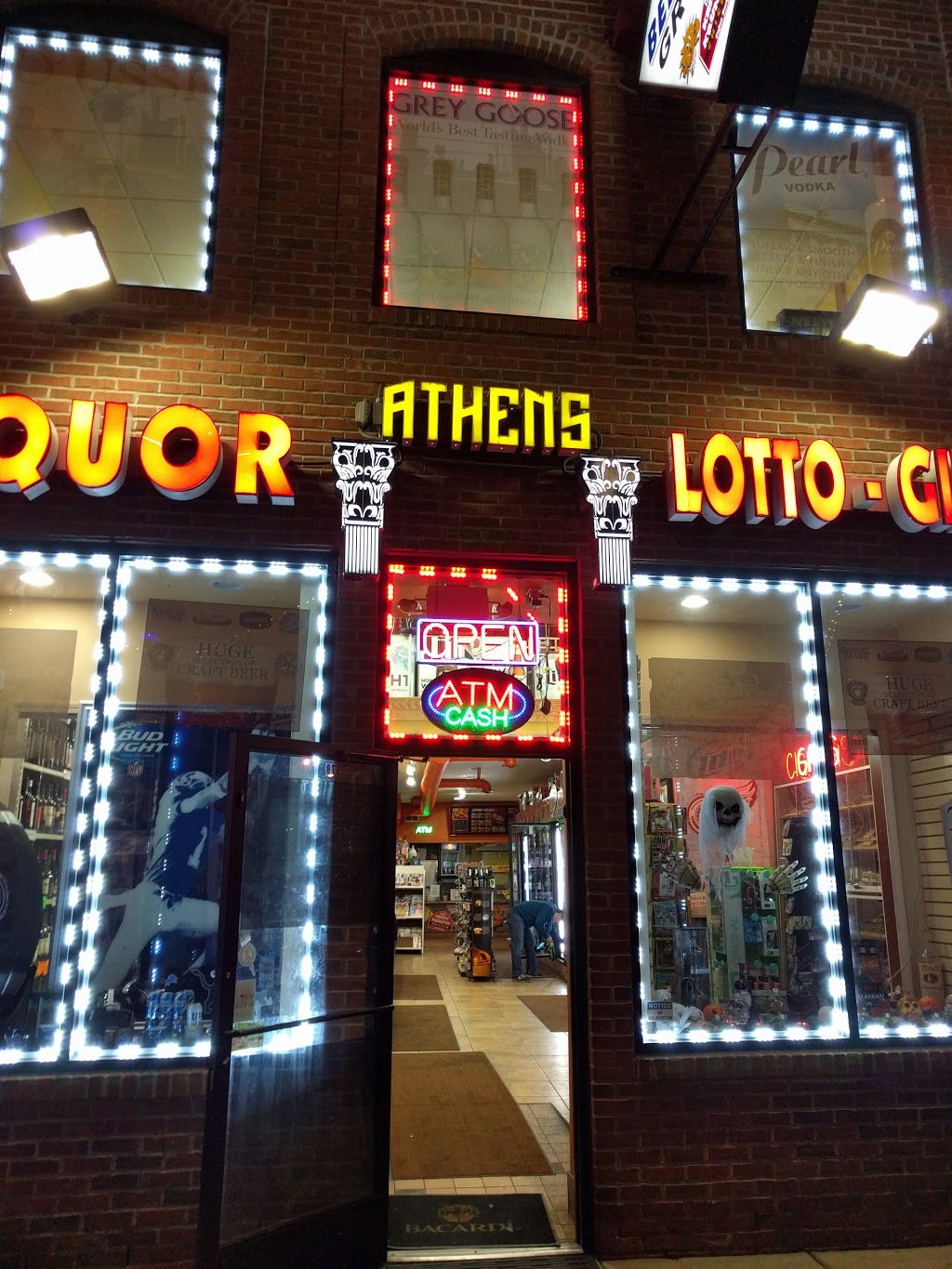 Krispy Krunchy Chicken | restaurant | 579 Monroe St, Detroit, MI 48226, USA | 3139746749 OR +1 313-974-6749