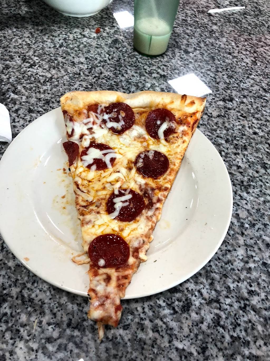 Bella Pizza & Pasta | restaurant | 1408 Atlantic Ave # 212, Virginia Beach, VA 23451, USA | 7573059678 OR +1 757-305-9678