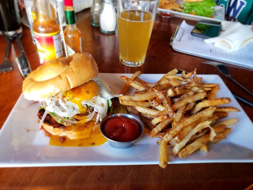 The Fork N Cork | restaurant | 122 Market St, Wilmington, NC 28401, USA | 9102285247 OR +1 910-228-5247