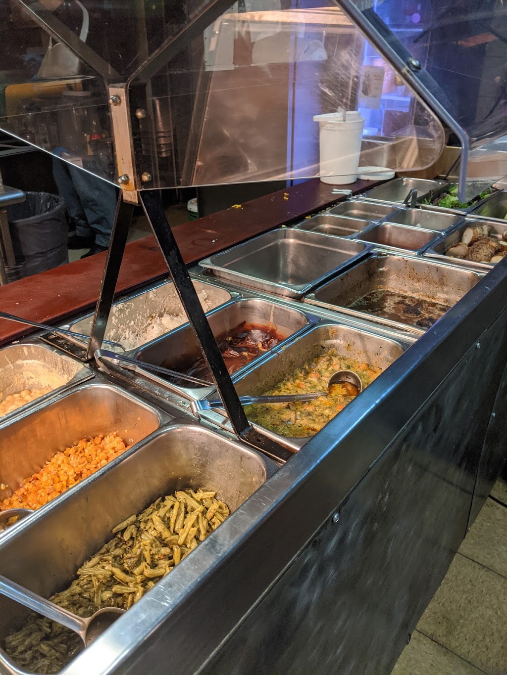 The Historic Klondyke Trading Post | restaurant | 100 Washington St, Vicksburg, MS 39183, USA | 6016384321 OR +1 601-638-4321