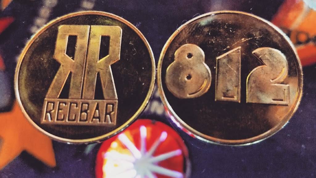 Recbar 812 | restaurant | 336 Pearl St, New Albany, IN 47150, USA | 8126705234 OR +1 812-670-5234