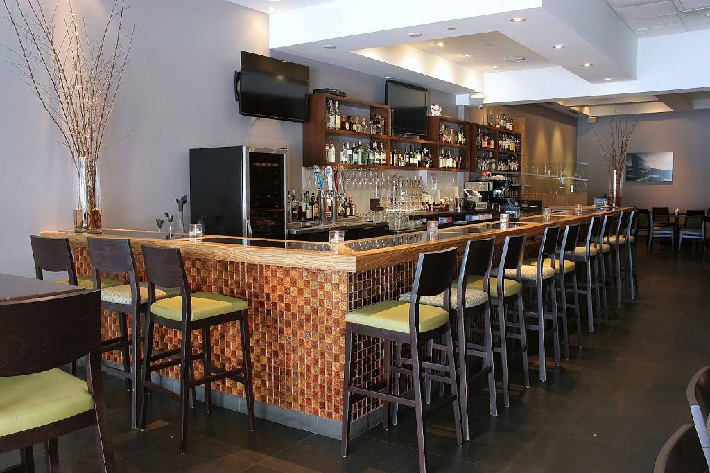 Montrose Town Kitchen & Grill | restaurant | 2276 Honolulu Ave, Montrose, CA 91020, USA | 8182481881 OR +1 818-248-1881