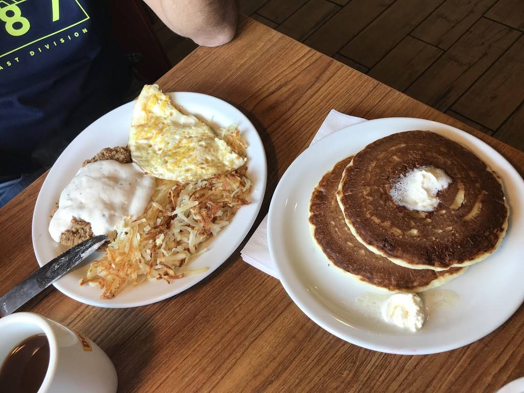 Dennys | restaurant | 800 S Kings Hwy, Myrtle Beach, SC 29577, USA | 8434487764 OR +1 843-448-7764