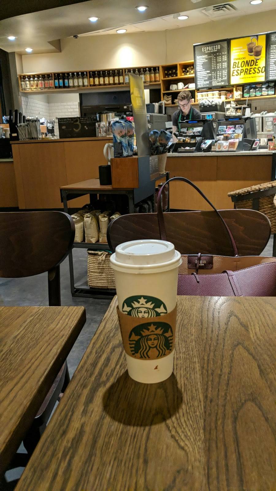 Starbucks | cafe | 1508 N Westshore Blvd, Tampa, FL 33607, USA | 8136399677 OR +1 813-639-9677