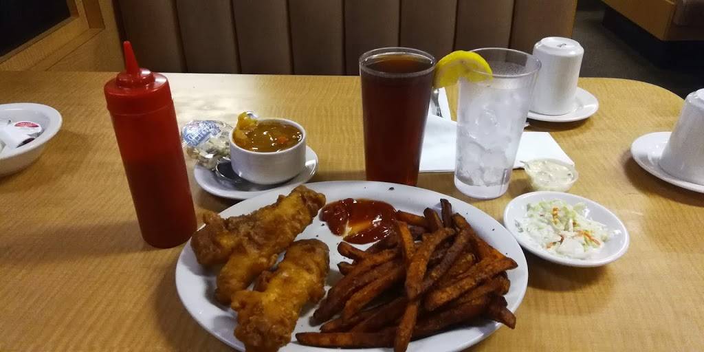 American Table Family Restaurant | restaurant | 7300 Secor Rd, Lambertville, MI 48144, USA | 7348546950 OR +1 734-854-6950