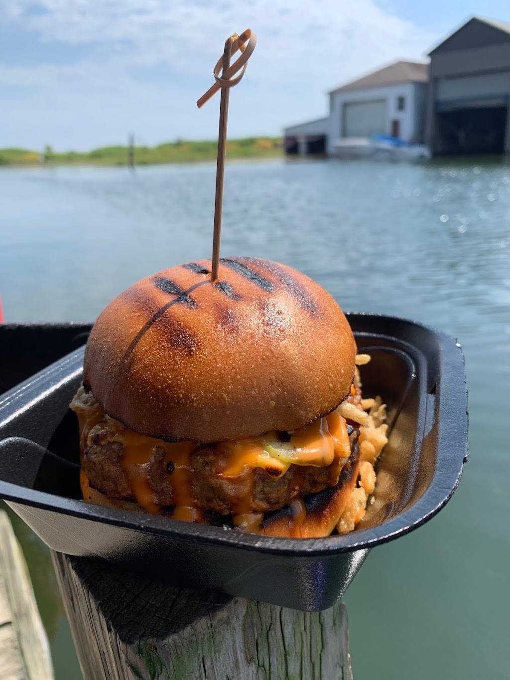 The Chip Ship | meal takeaway | 39 Rogers Ave, Port Rowan, ON N0E 1M0, Canada | 5195863302 OR +1 519-586-3302