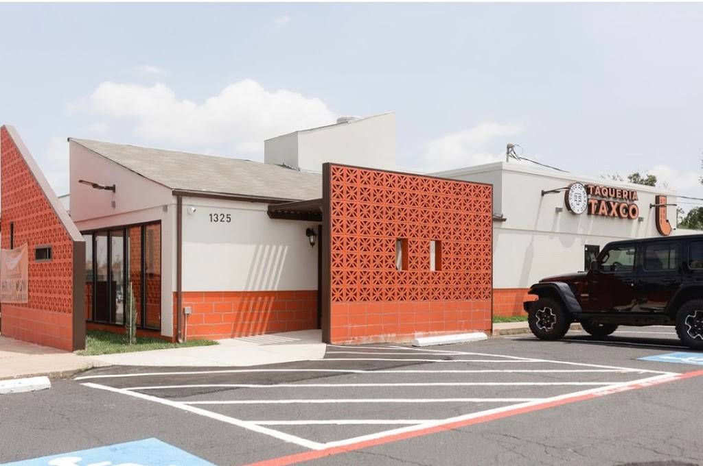 Taqueria Taxco | restaurant | 1325 S Cooper St, Arlington, TX 76010, USA | 6822597398 OR +1 682-259-7398