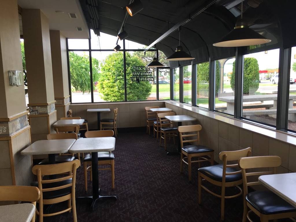 Wendys | restaurant | 4020 Carpenter Rd, Ypsilanti, MI 48197, USA | 7349715644 OR +1 734-971-5644