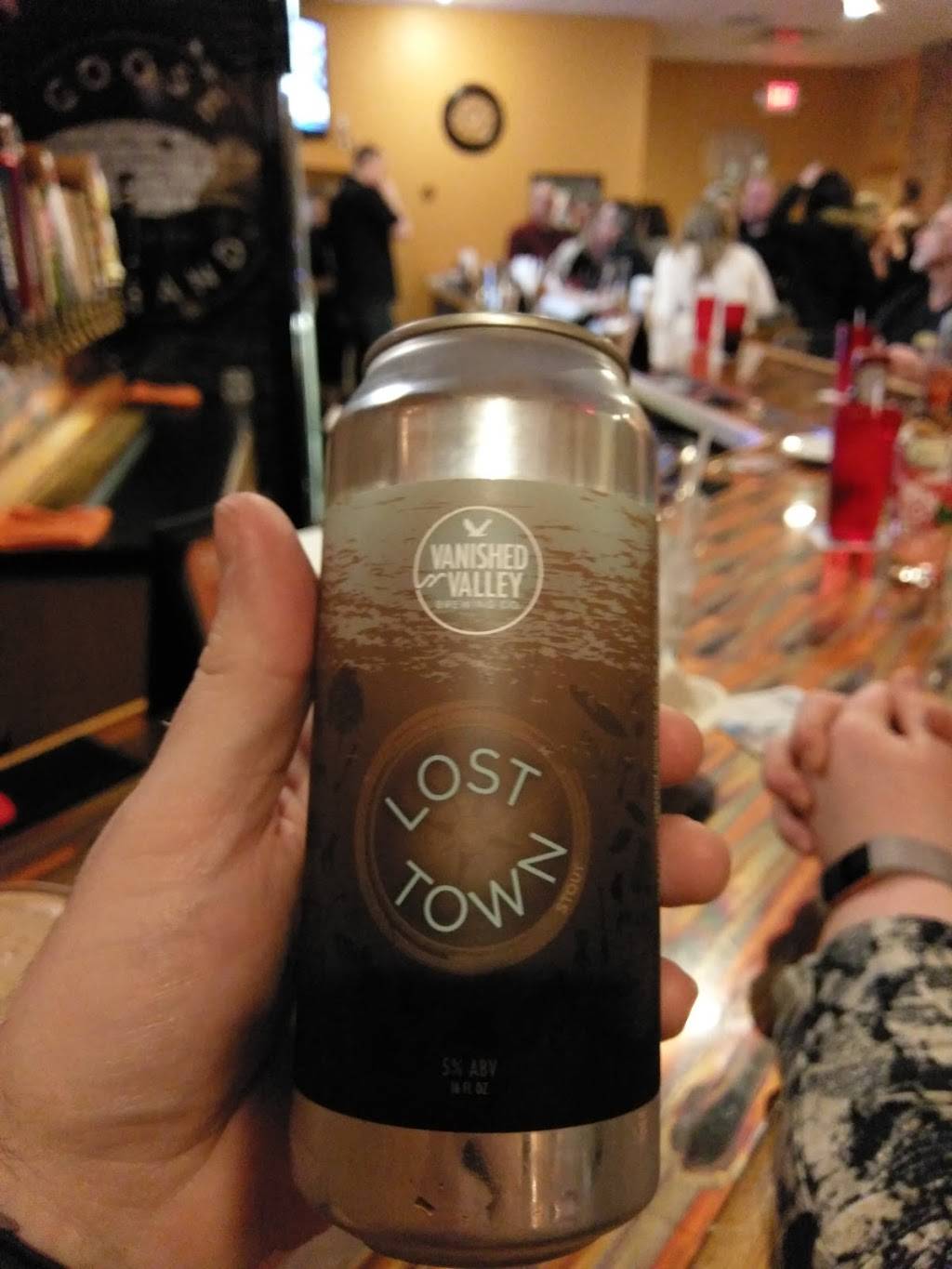 Deweys Public House | restaurant | 16 Depot St, Dalton, MA 01226, USA | 4136840900 OR +1 413-684-0900