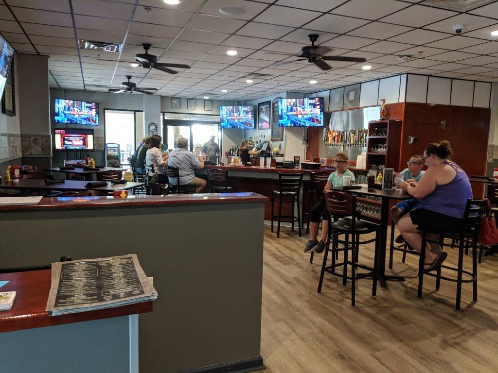 Club Seats Grille | restaurant | 2600 Main St Unit 102, Hilton Head Island, SC 29926, USA | 8433632582 OR +1 843-363-2582