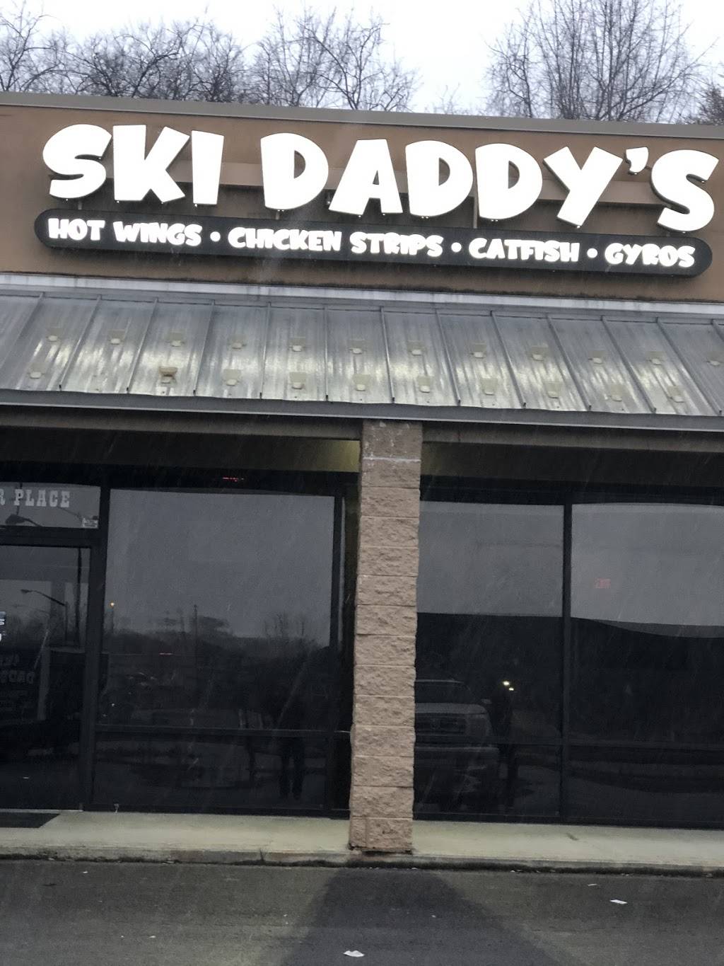 Ski Daddys of Bowling Green KY | restaurant | 160 River Pl Ave, Bowling Green, KY 42101, USA | 2709042995 OR +1 270-904-2995