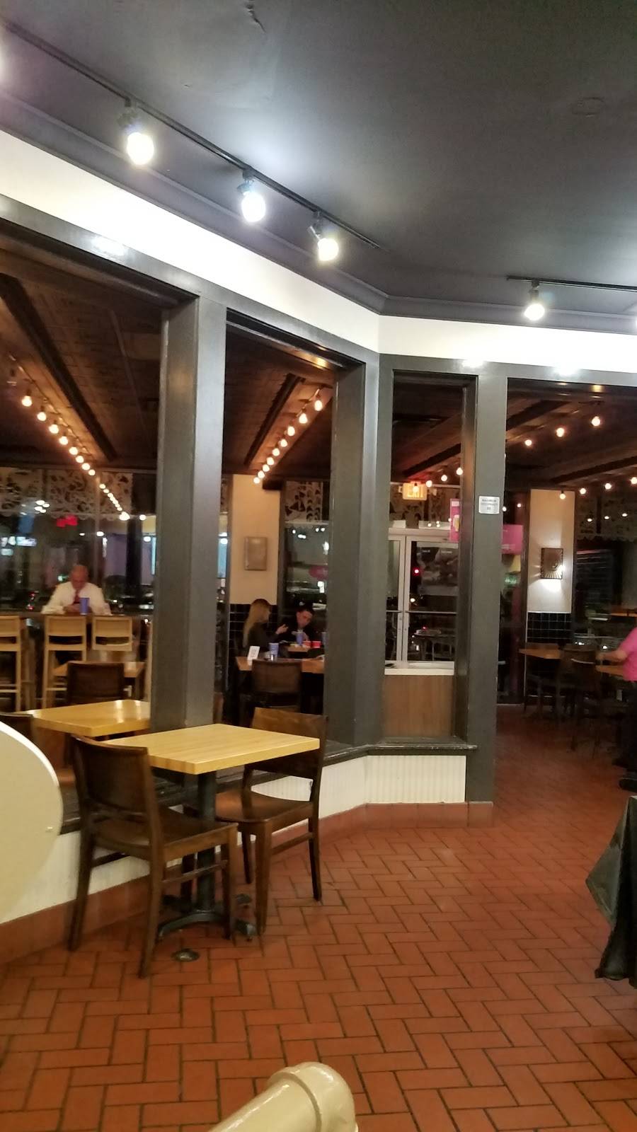 Taco Cabana | restaurant | 5866 N Mesa St, El Paso, TX 79912, USA | 9158339337 OR +1 915-833-9337