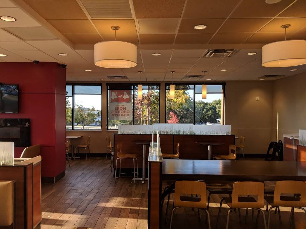 Wendys | restaurant | 8600 Curbaril Ave, Atascadero, CA 93422, USA | 8055385088 OR +1 805-538-5088