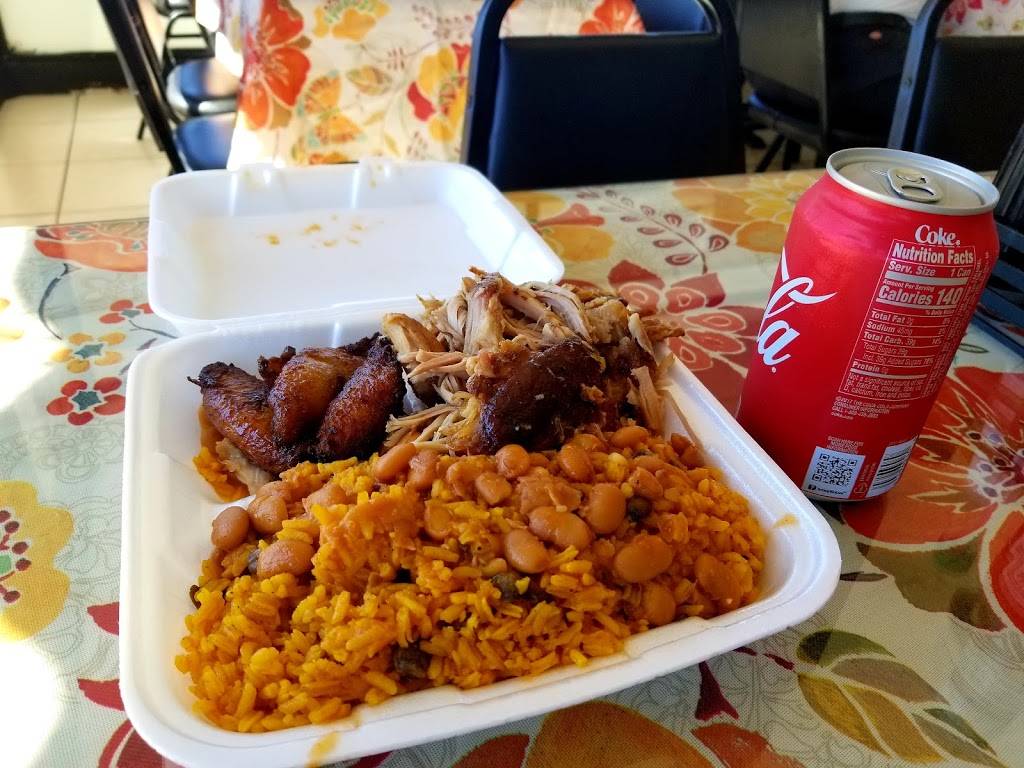 La Lechonera El Barrio | restaurant | 435 N Semoran Blvd, Orlando, FL 32807, USA | 4073843145 OR +1 407-384-3145