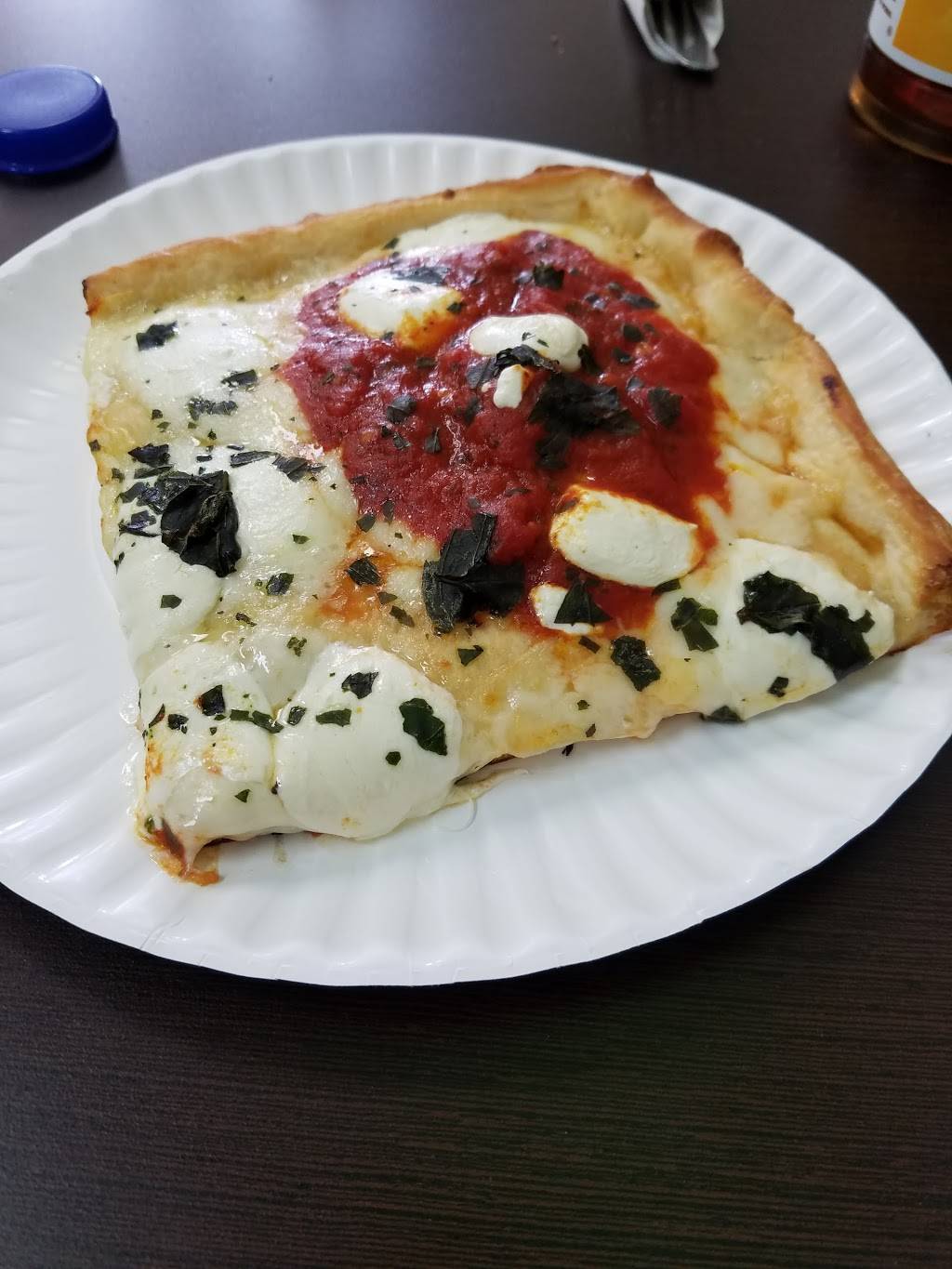 Sandys Pizza | restaurant | 322 Rues Ln, East Brunswick, NJ 08816, USA | 7322541313 OR +1 732-254-1313