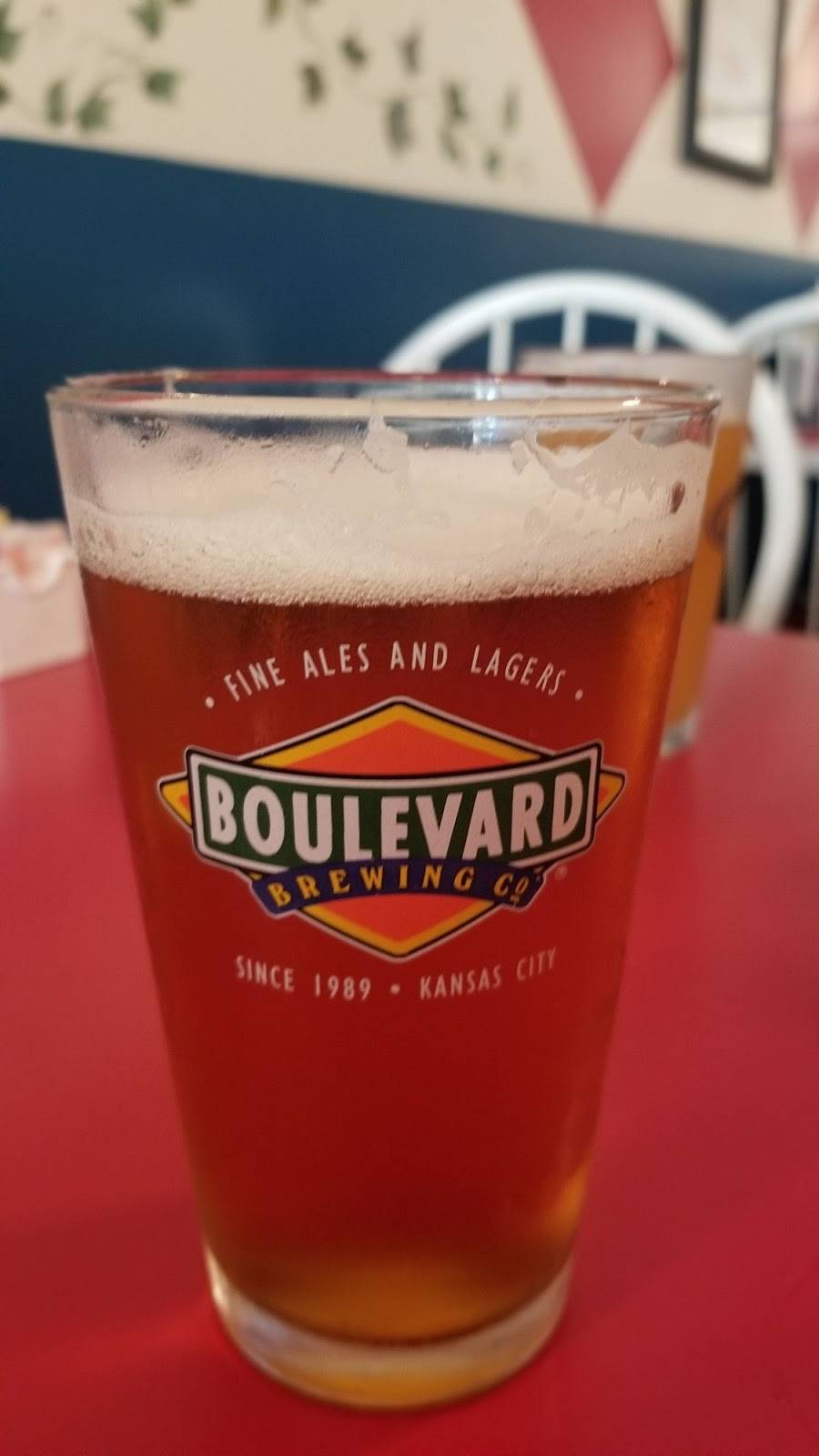 Pizza by the Chef | restaurant | 180 Mall Rd, Hollister, MO 65672, USA | 4172391415 OR +1 417-239-1415