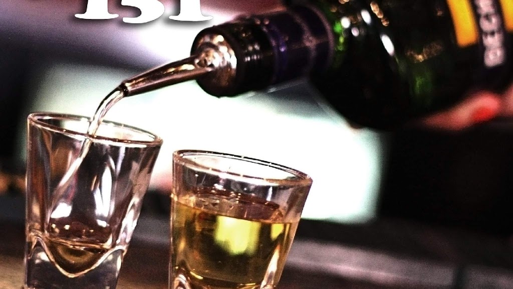 Sobo 151 Bar & Grill | restaurant | 151 S Broadway, Denver, CO 80209, USA | 3037781560 OR +1 303-778-1560