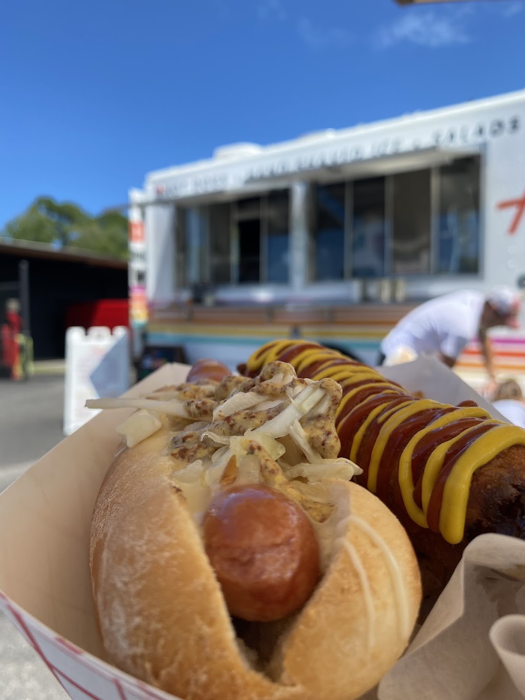 Haute Dawgs | restaurant | Garden Food Truck Park, 1480 Co Rd A1A, St. Augustine, FL 32080, USA | 9042178488 OR +1 904-217-8488