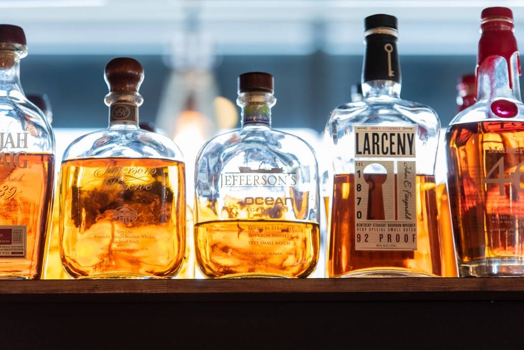 Oak Barrel Tavern | restaurant | 528A Boston Post Rd, Sudbury, MA 01776, USA | 9782615509 OR +1 978-261-5509