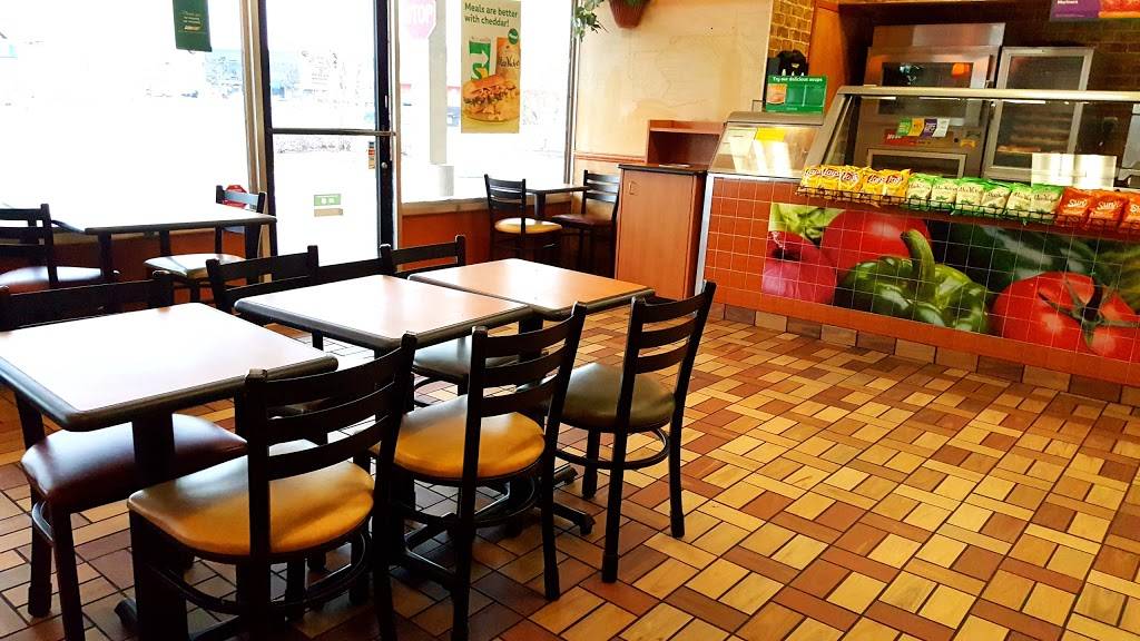 Subway | meal takeaway | 6224 Little River Turnpike, Alexandria, VA 22312, USA | 7039412200 OR +1 703-941-2200