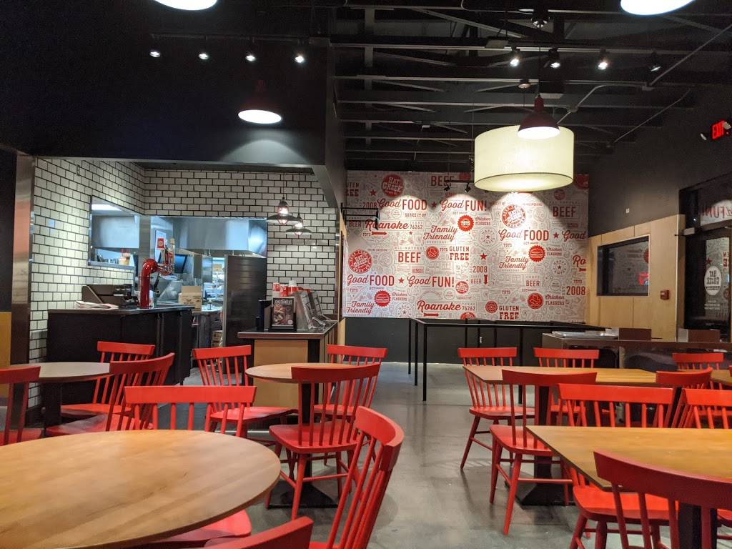 Hat Creek Burger Co. | restaurant | 870 E, US-114, Roanoke, TX 76262, USA | 8178542004 OR +1 817-854-2004