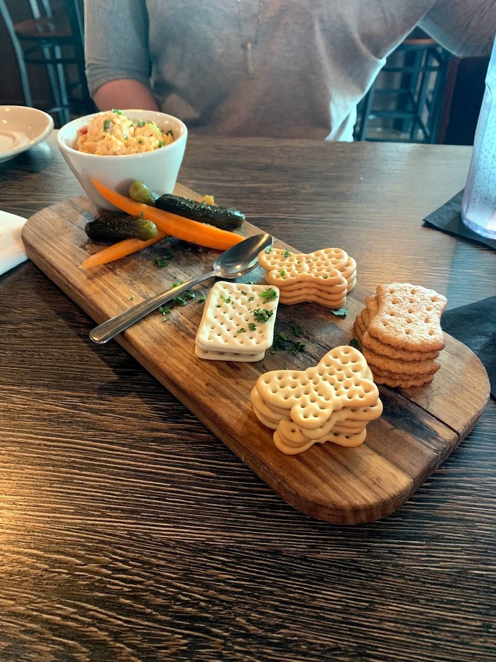 The General Public House | restaurant | Winter Springs Town Center, 156 Tuskawilla Rd, Winter Springs, FL 32708, USA | 4078909696 OR +1 407-890-9696