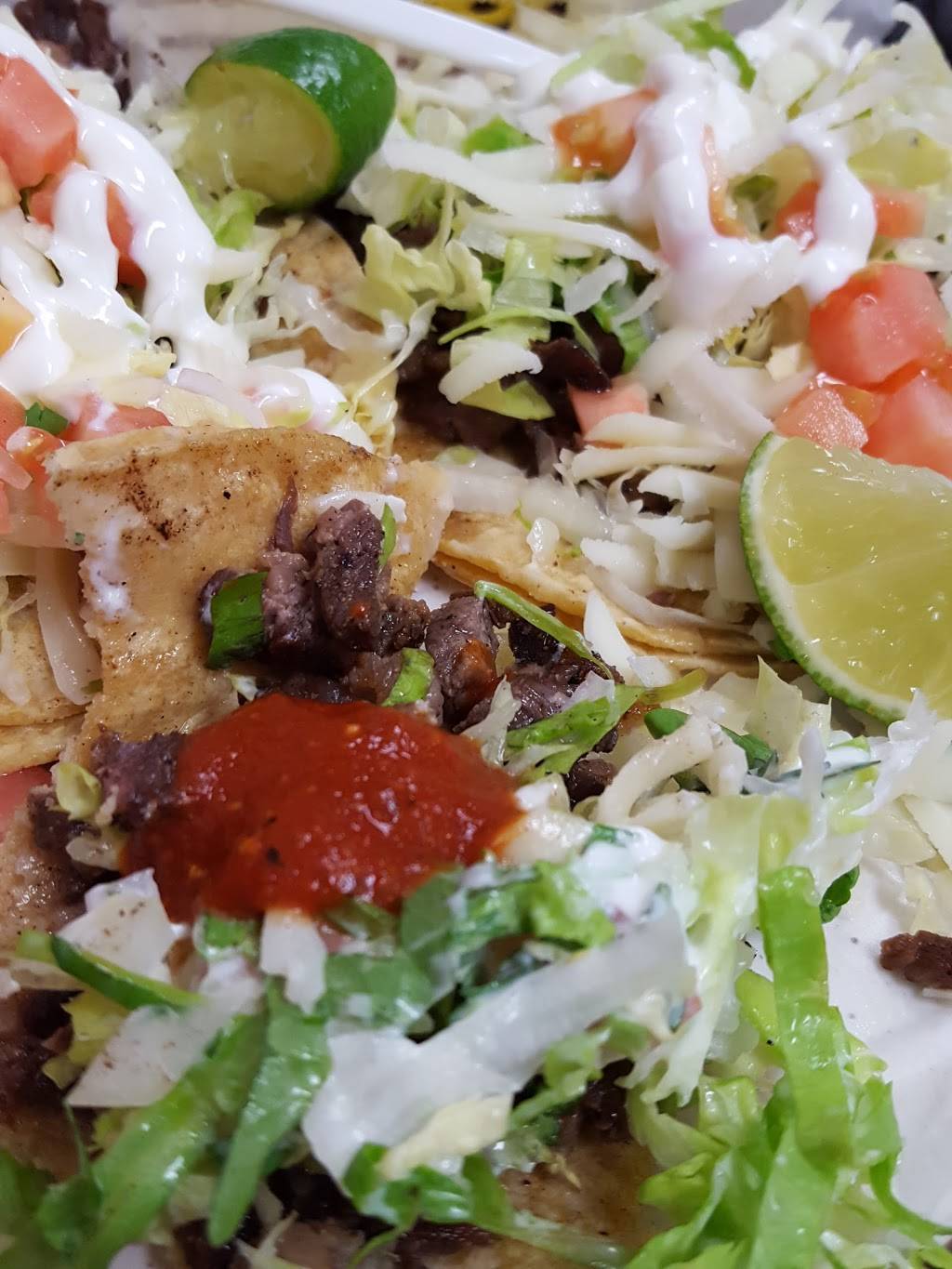 Yolis Tacos | restaurant | 2640 W Chicago Ave, Chicago, IL 60622, USA | 8728024544 OR +1 872-802-4544