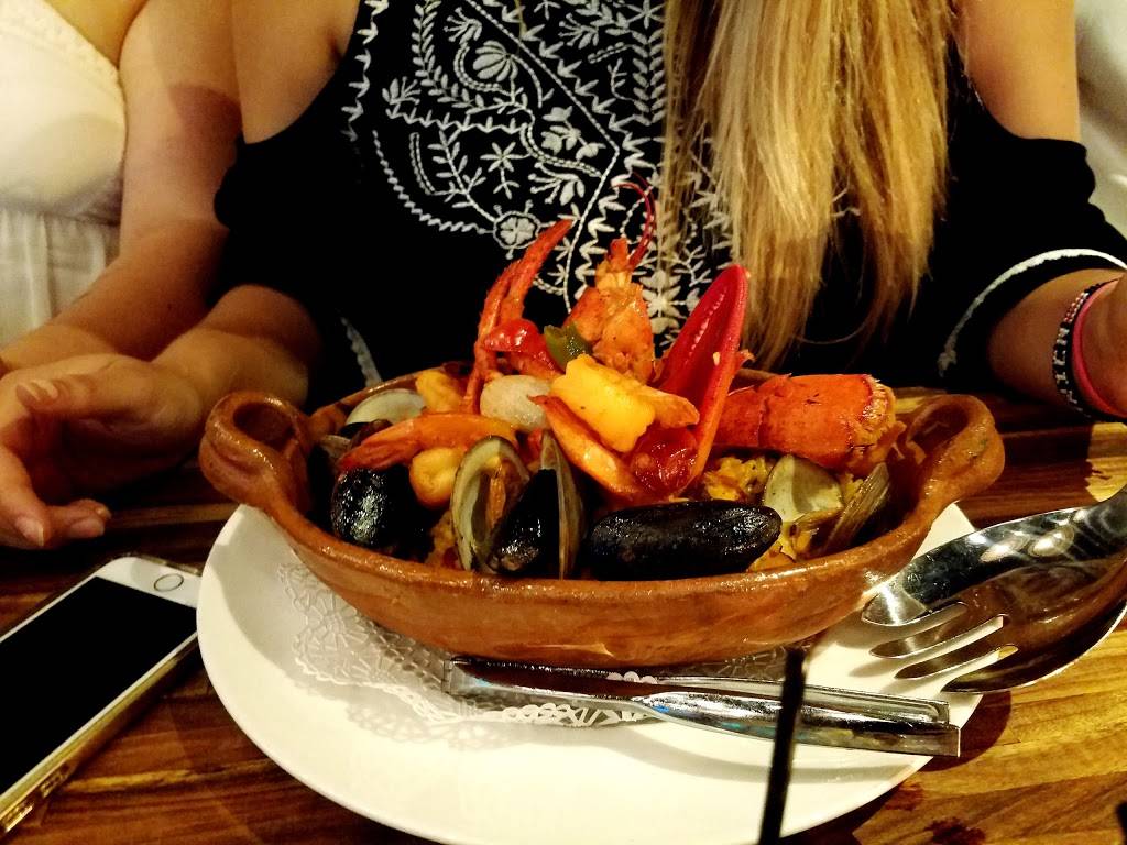 Esquina Latina Restaurant & Lounge | restaurant | 25 Liberty St, New Brunswick, NJ 08901, USA | 7325431630 OR +1 732-543-1630