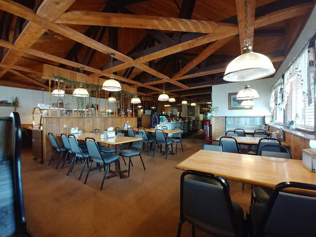 Hillcrest Family Restaurant | restaurant | 1004 Shamrock Ln, Albany, MN 56307, USA | 3208452168 OR +1 320-845-2168