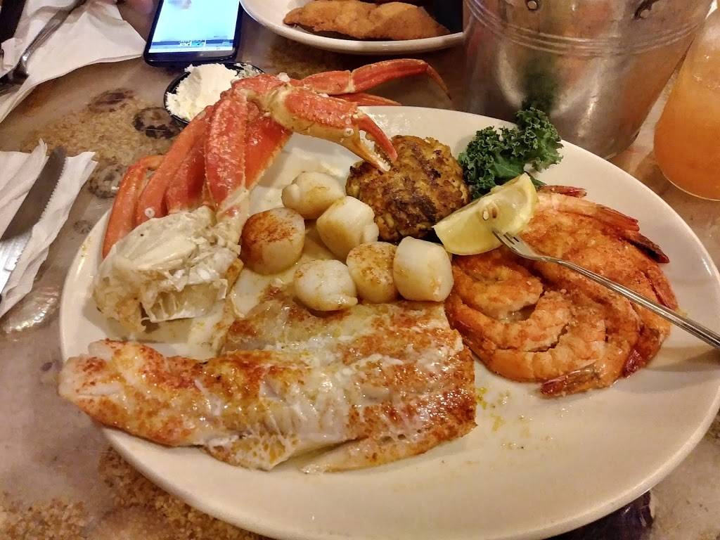 Blackbeards Inn | restaurant | 701 N Dixie Fwy, New Smyrna Beach, FL 32168, USA | 3864270414 OR +1 386-427-0414